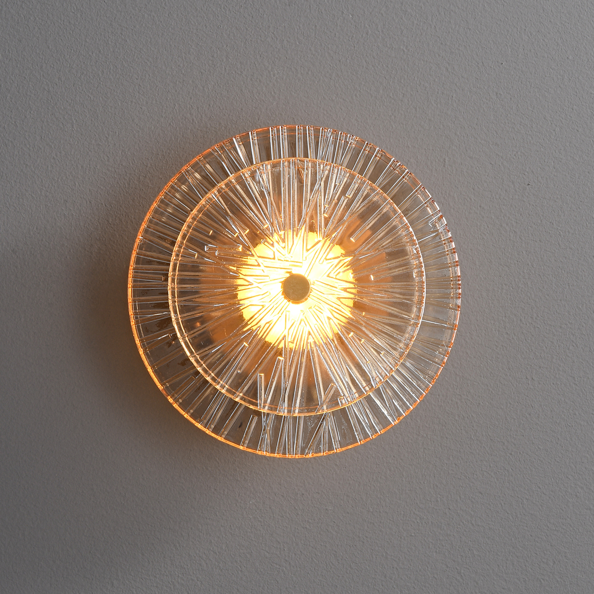 Ribbed glass brass wall light 2 Ribbed glass brass wall light - Image 2